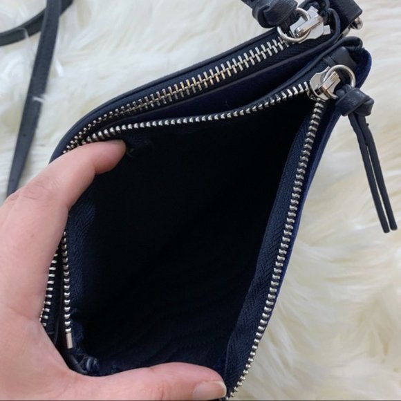 Old Navy Blue Velvet Chevron Crossbody Bag - Picture 9 of 12